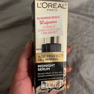 L’Oréal midnight serum